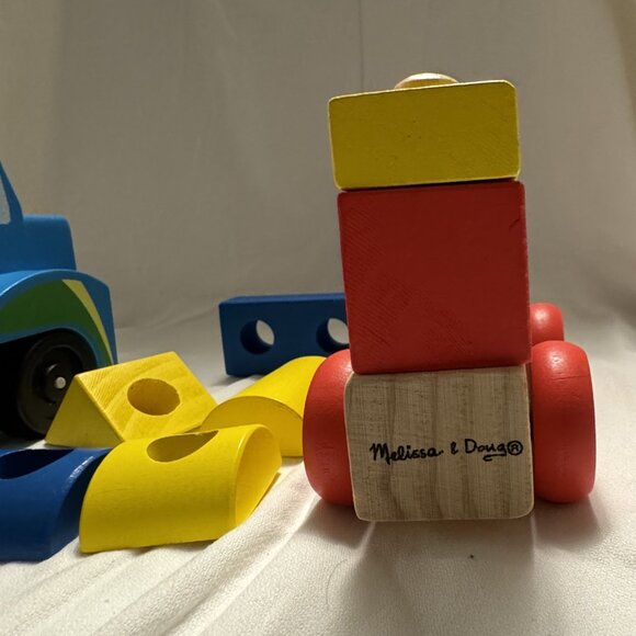 Melissa & Doug Mega Race-Car Carrier and blocks - fun and play! - Picture 9 of 11